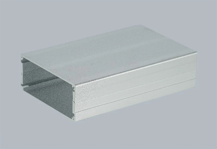 LT-84 (4) LT-84 (4)
